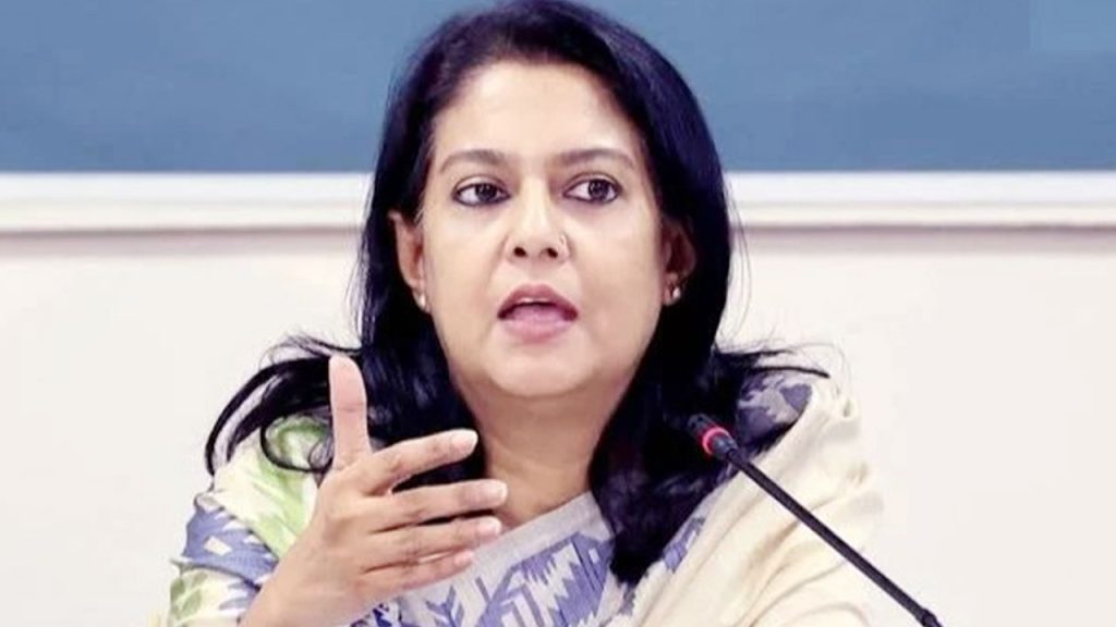 ‘সেফ এক্সিট’র বিষয়টি নাহিদকেই পরিষ্কার করতে হবে : রিজওয়ানা