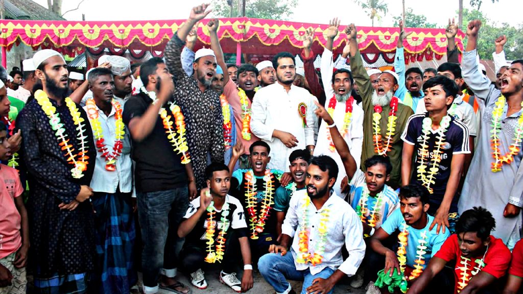 নন্দীগ্রামে বিএনপি ছেড়ে ৩৩ নেতাকর্মীর জামায়াতে যোগদান