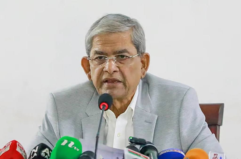 অন্তর্বর্তী সরকারের প্রধান উপদেষ্টাকে সতর্ক করলেন মির্জা ফখরুল