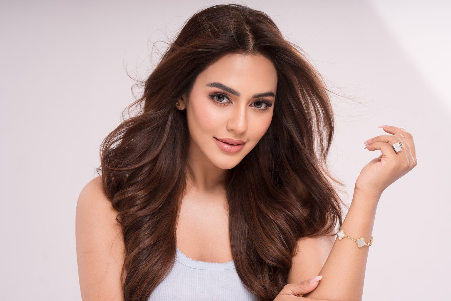 ‘ট্রাইব্যুনাল’-এ সত্যের পক্ষে লড়বেন নুসরাত ফারিয়া