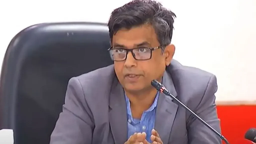 শেখ হাসিনা ঢাকার ‘বড় কসাই’, কী নির্দেশ দিচ্ছে আমরা মনিটর করছি: প্রেস সচিব