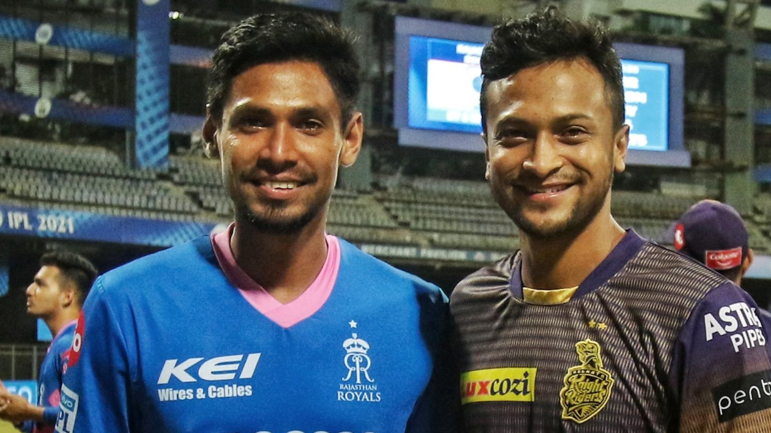 সর্বোচ্চ ভিত্তিমূল্যে আইপিএলের নিলামে মোস্তাফিজের নাম নিবন্ধন, আছেন সাকিবও