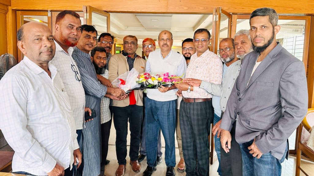 সীতাকুণ্ডে বিএনপি নেতা শওকত হোসেনের প্রত্যাবর্তন