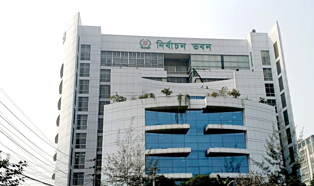 নভেম্বরে ইউপি নির্বাচন শুরু হবে কি না, নিশ্চিত নয়: ইসি