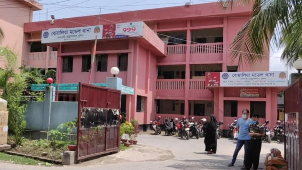 প্রধানমন্ত্রীর জনসভায় ফোন হারালেন ৯ বিএনপি নেতাকর্মী